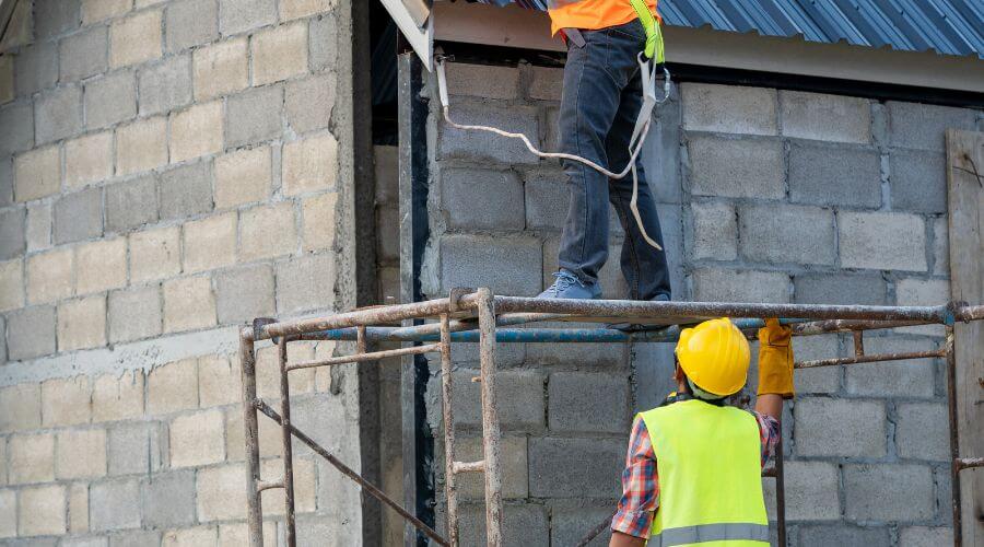 Expert flood damage restoration services in Stevinson, CA